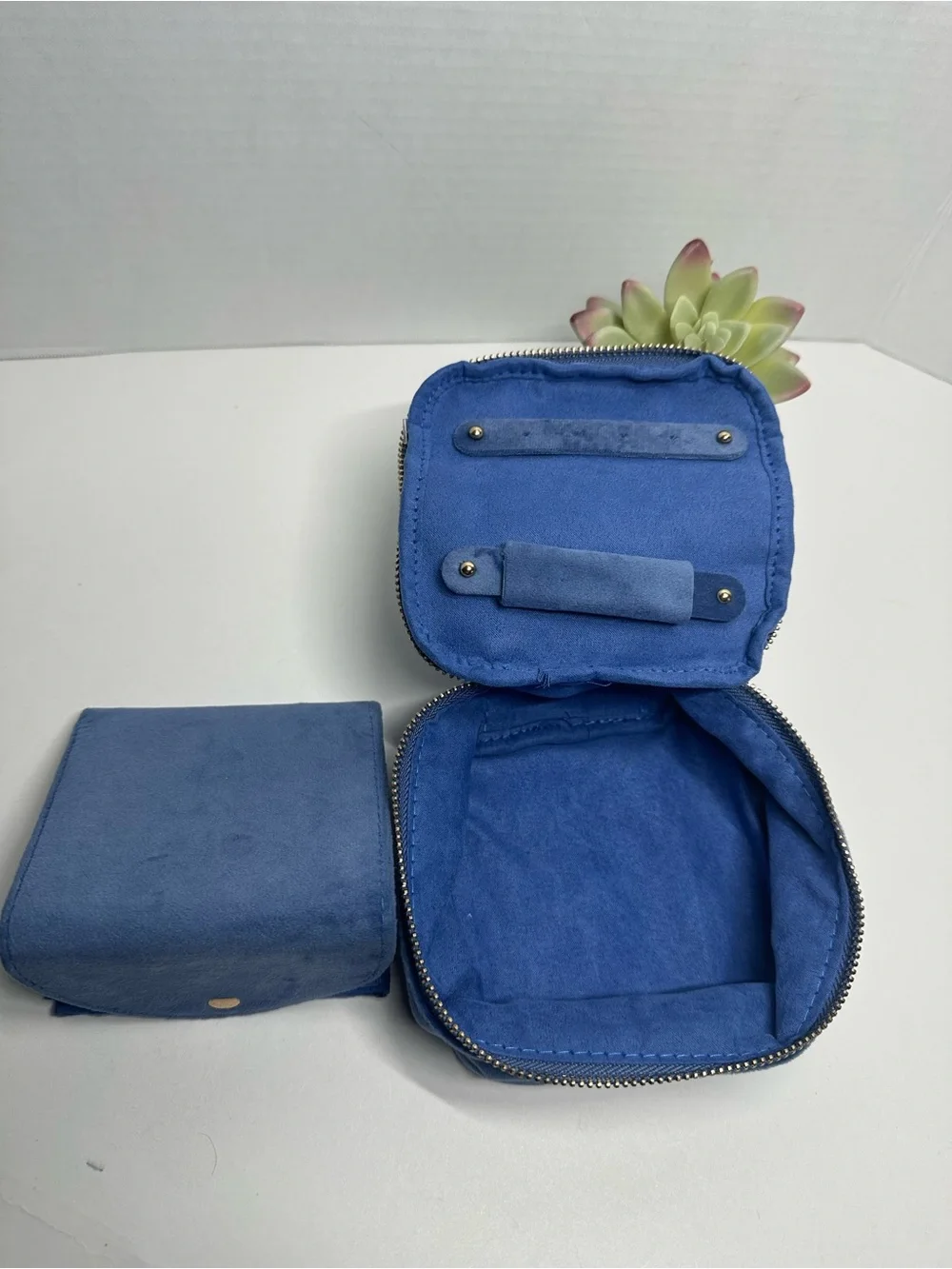 a new day Blue Velvet Scrunch-Handle Cosmetic Case